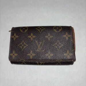 Louis Vuitton Bifold Wallet